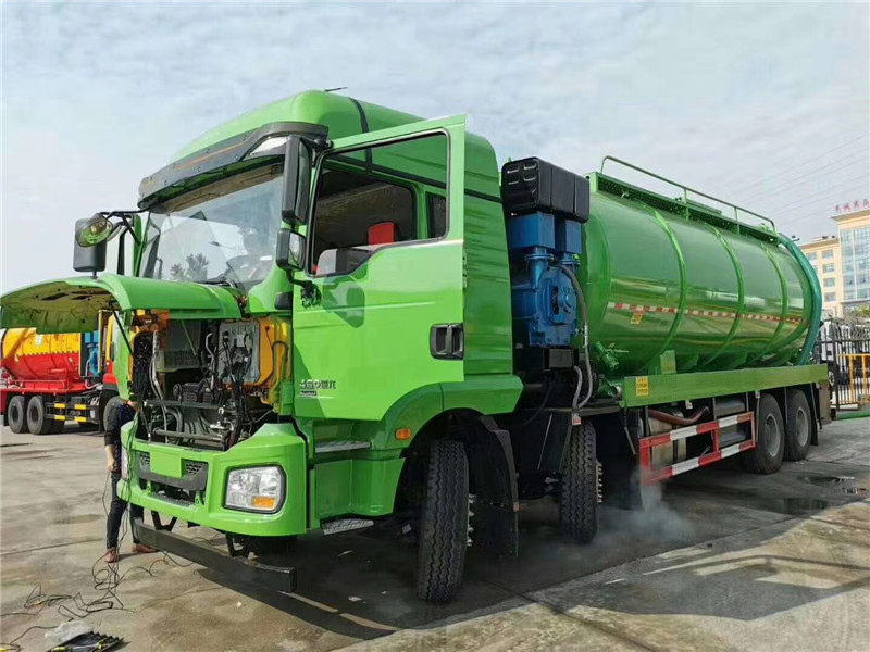 國六市政搶修專用東風多利卡大馬力吸污車