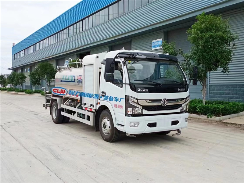 每天一款財(cái)富車型推薦：純電動(dòng)?xùn)|風(fēng)凱普特灑水車將會(huì)向更大里程，更大載重，更智能的方向發(fā)展