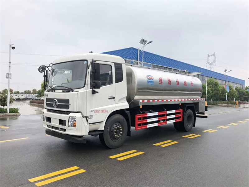 東風天錦10方奶罐車