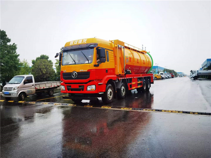 33方清洗吸污車廠家價格優惠力度大